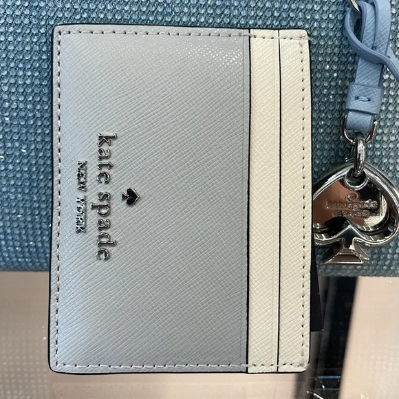 Kate Spade Madison Small Slim Card Holder
Platinum Grey Multi
NWT - Picture 2 of 16